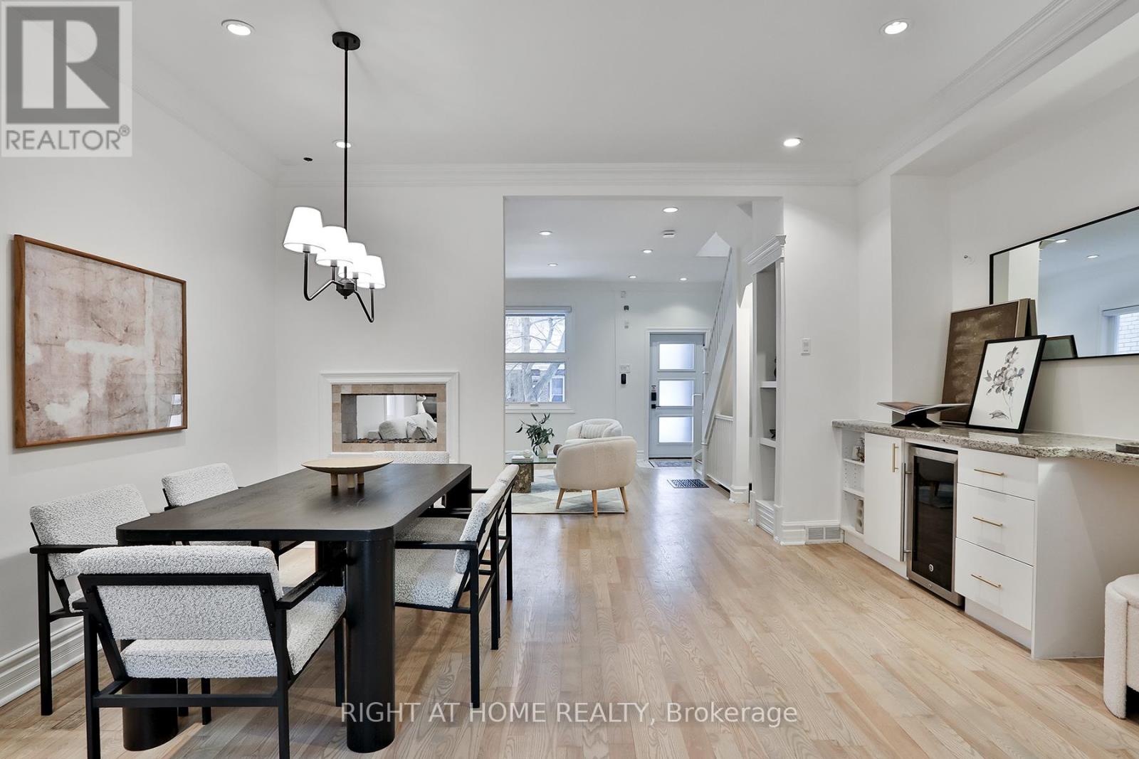 135 Parkmount Road, Toronto, Ontario  M4J 4V3 - Photo 12 - E12810644