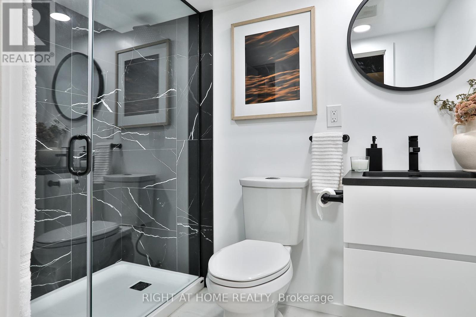 135 Parkmount Road, Toronto, Ontario  M4J 4V3 - Photo 46 - E12810644