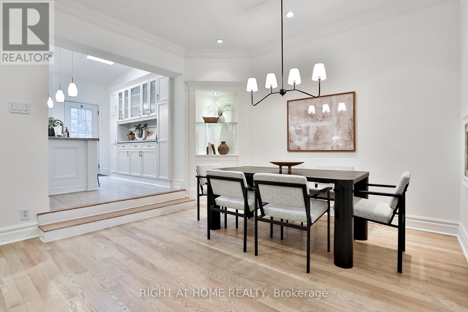 135 Parkmount Road, Toronto, Ontario  M4J 4V3 - Photo 8 - E12810644