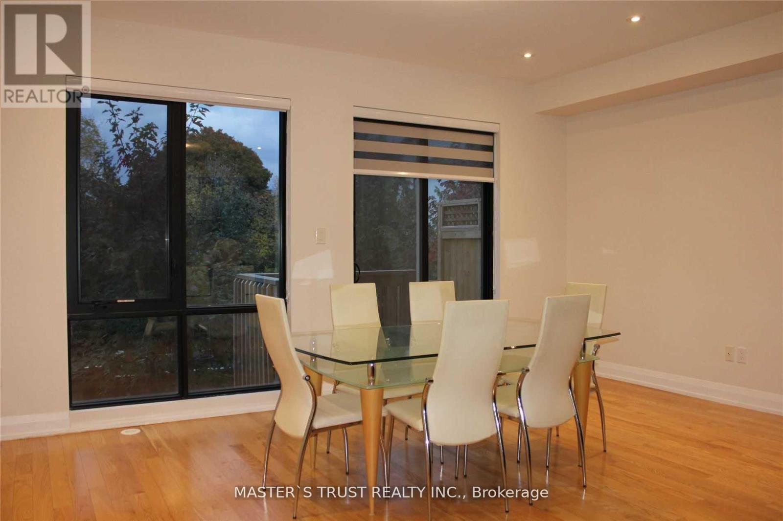 5 Jodphur Lane, Richmond Hill, Ontario  L4C 3X3 - Photo 11 - N12810632