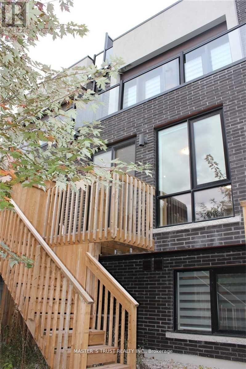 5 Jodphur Lane, Richmond Hill, Ontario  L4C 3X3 - Photo 28 - N12810632