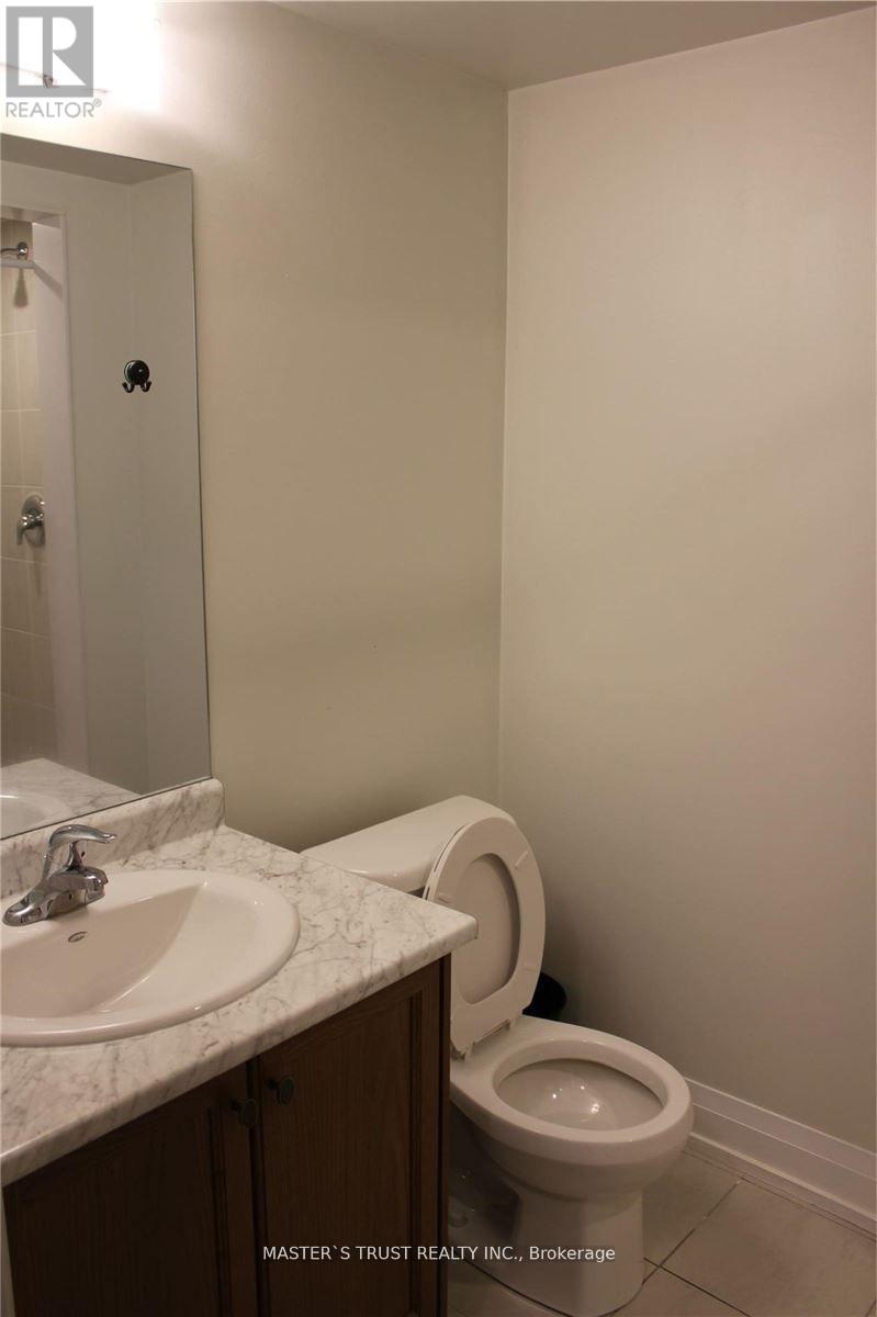 5 Jodphur Lane, Richmond Hill, Ontario  L4C 3X3 - Photo 5 - N12810632