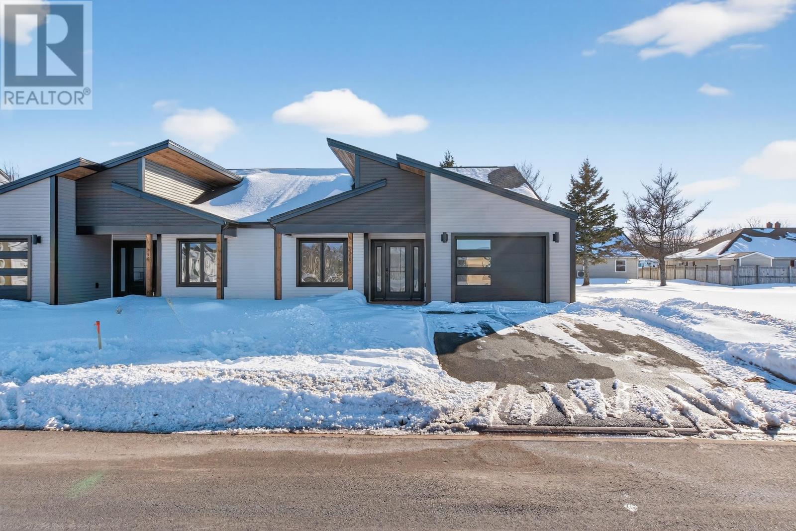 148 Key Avenue, Summerside, Prince Edward Island  C1N 6G3 - Photo 4 - 202518569