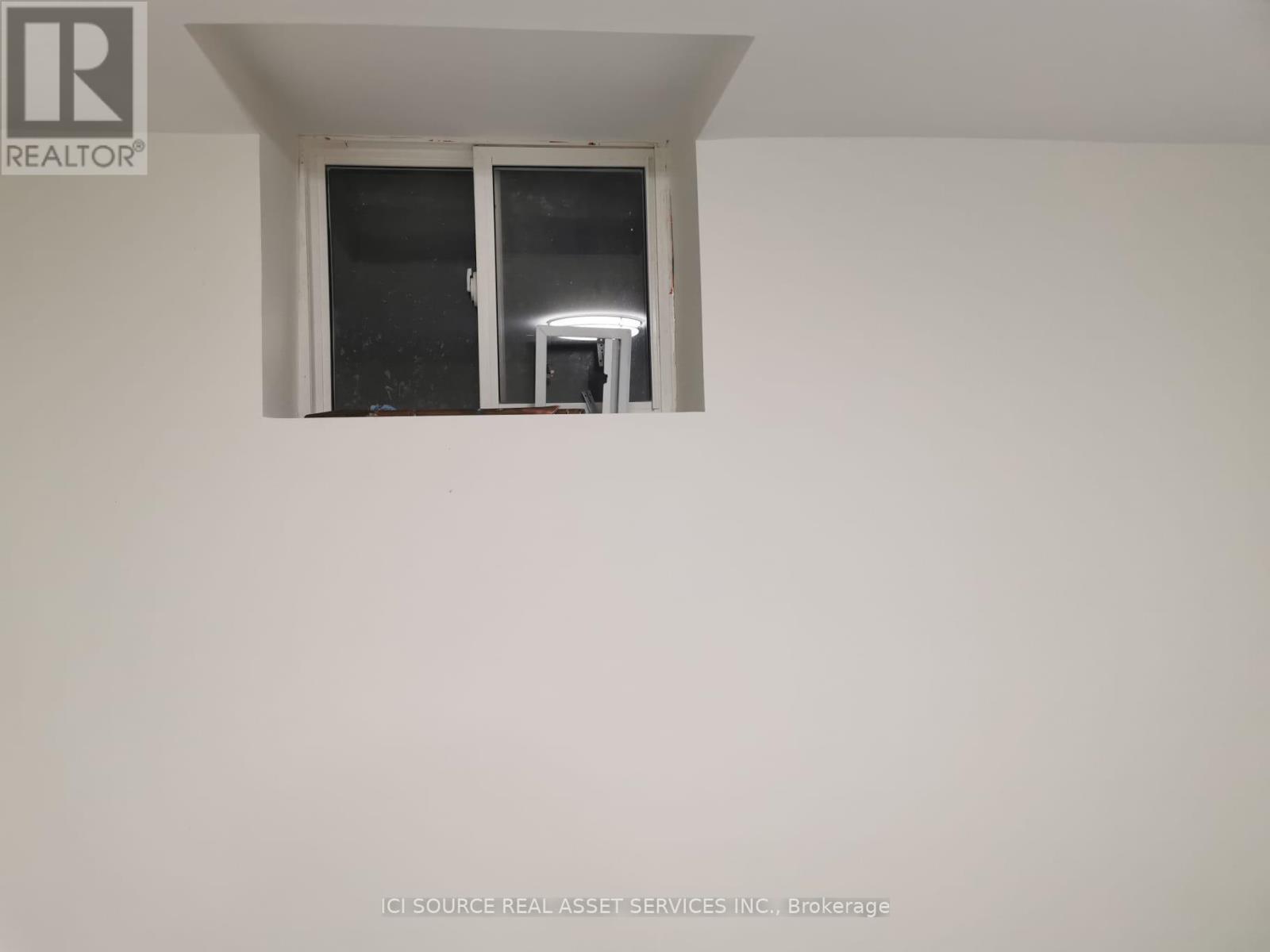 Bsmt - 85 Maddybeth Crescent, Brampton, Ontario  L6Y 5R6 - Photo 3 - W12810604