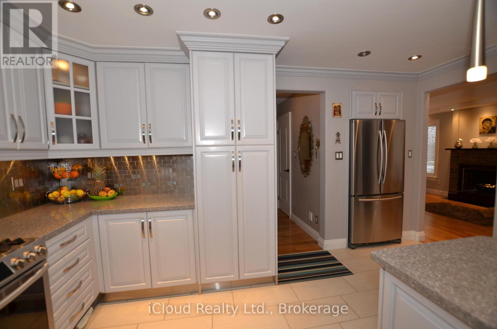 6539 Tripoli Terrace, Mississauga, Ontario  L5N 4L1 - Photo 12 - W12810606