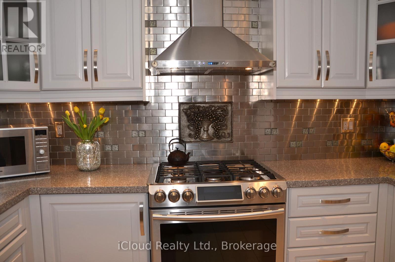 6539 Tripoli Terrace, Mississauga, Ontario  L5N 4L1 - Photo 13 - W12810606