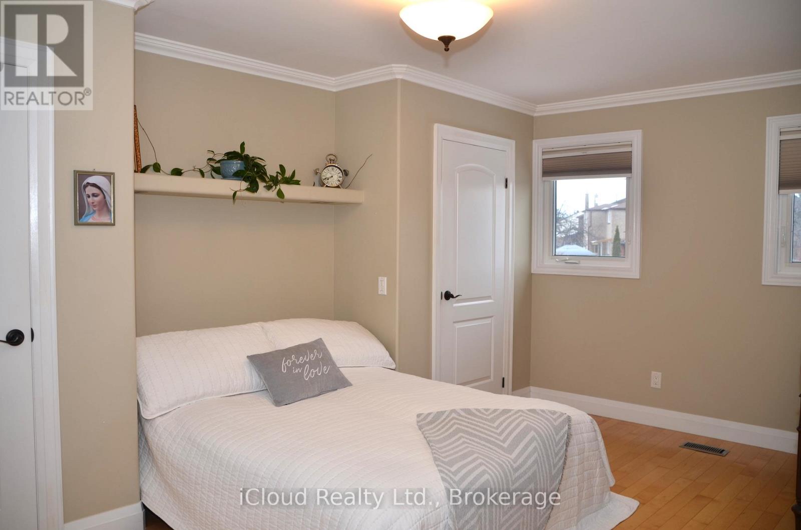 6539 Tripoli Terrace, Mississauga, Ontario  L5N 4L1 - Photo 18 - W12810606