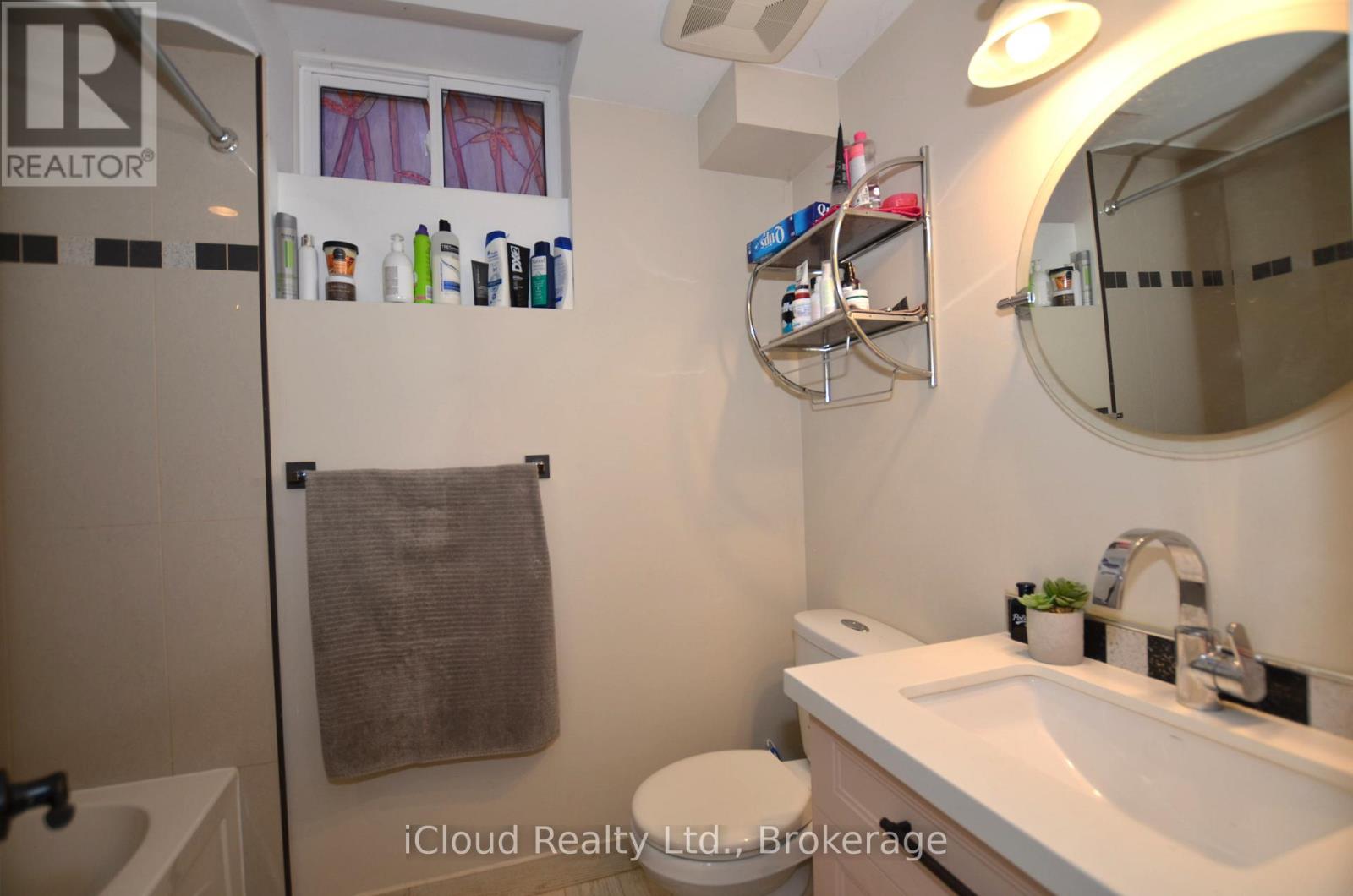 6539 Tripoli Terrace, Mississauga, Ontario  L5N 4L1 - Photo 33 - W12810606