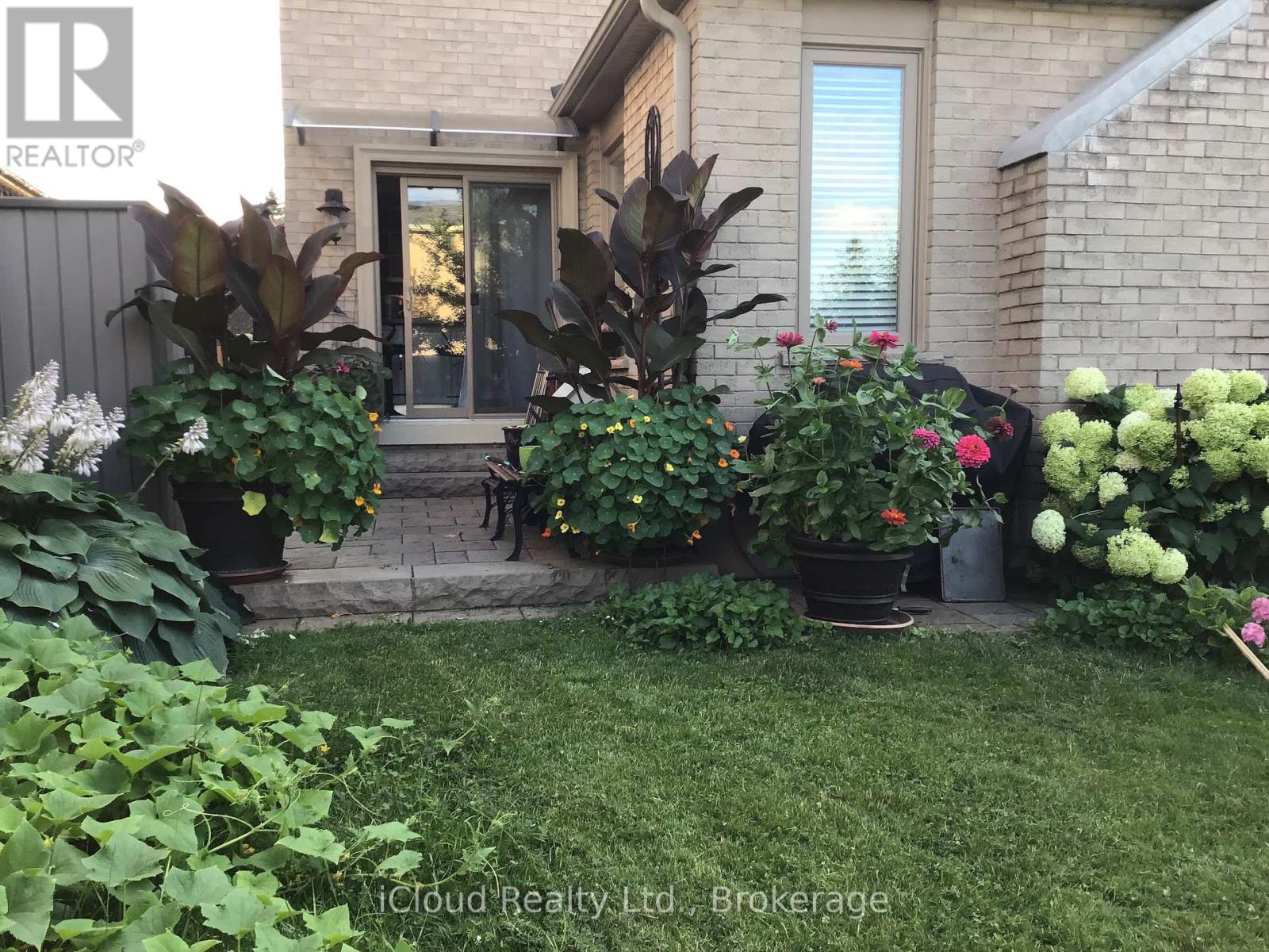 6539 Tripoli Terrace, Mississauga, Ontario  L5N 4L1 - Photo 43 - W12810606