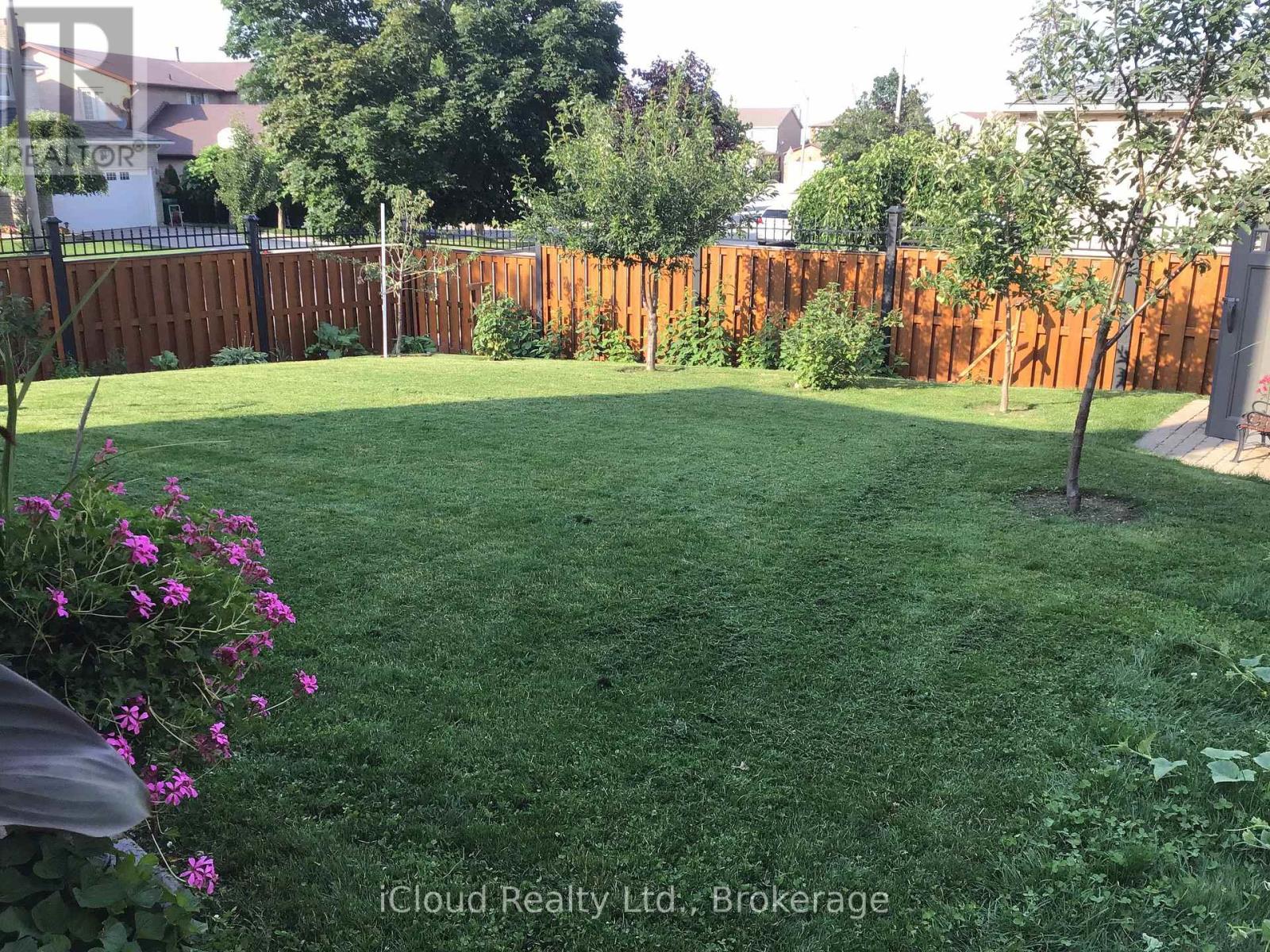 6539 Tripoli Terrace, Mississauga, Ontario  L5N 4L1 - Photo 44 - W12810606