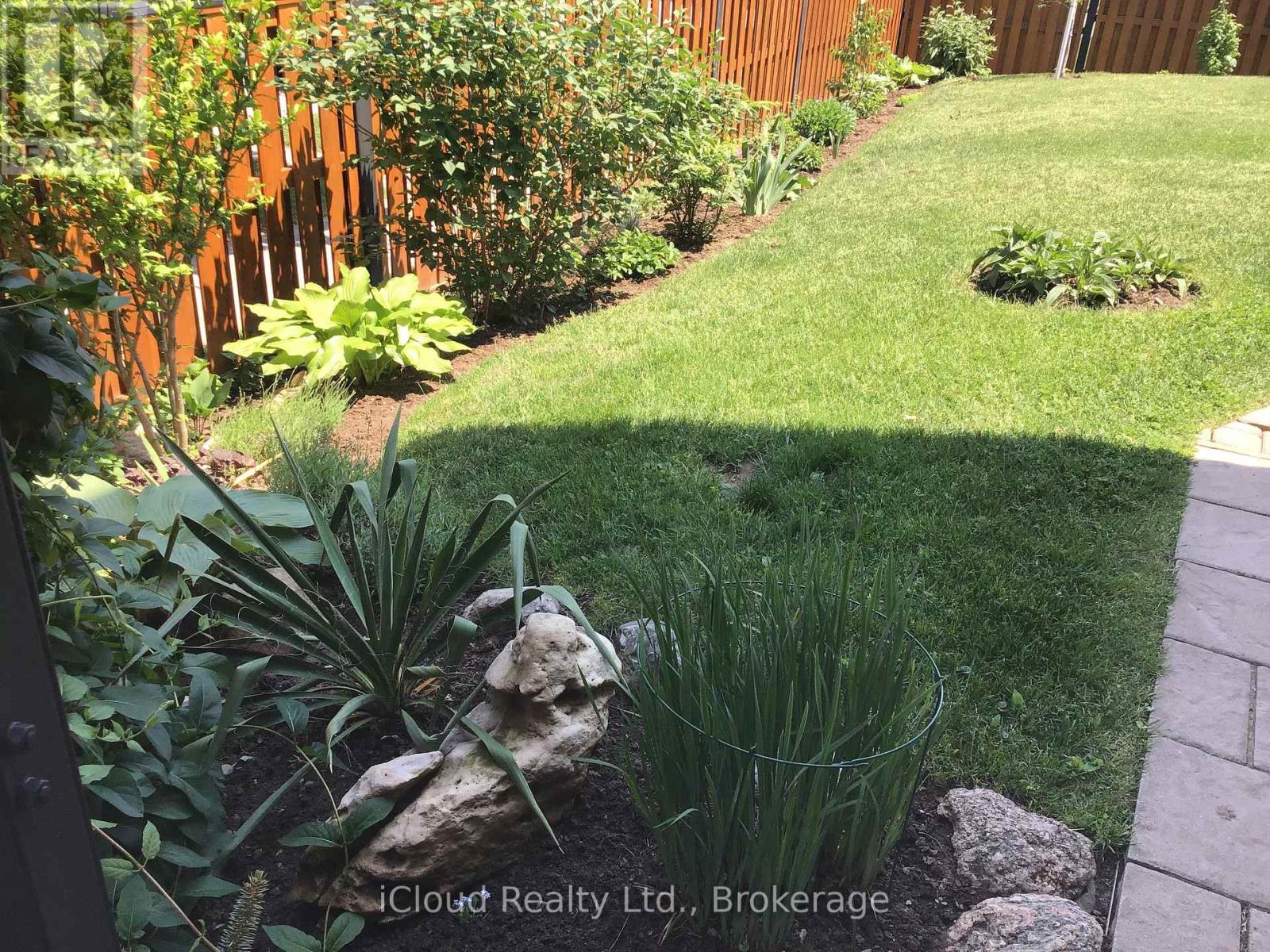 6539 Tripoli Terrace, Mississauga, Ontario  L5N 4L1 - Photo 46 - W12810606