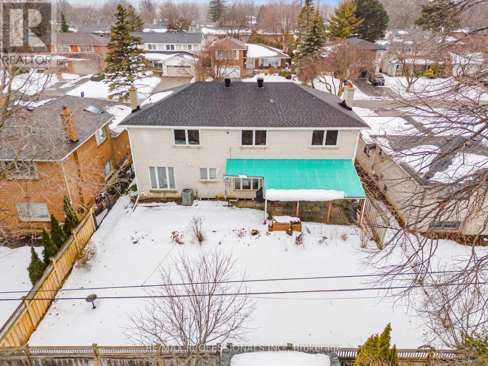 19 Cherry Post Crescent, Toronto, Ontario  M9C 2J9 - Photo 50 - W12810656