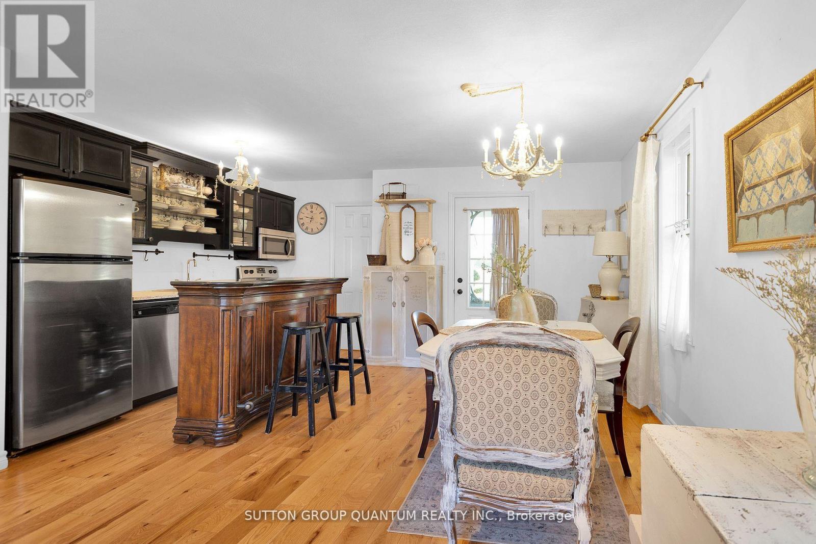 442 First Concession Road, Norfolk, Ontario  N0E 1M0 - Photo 21 - X12810626