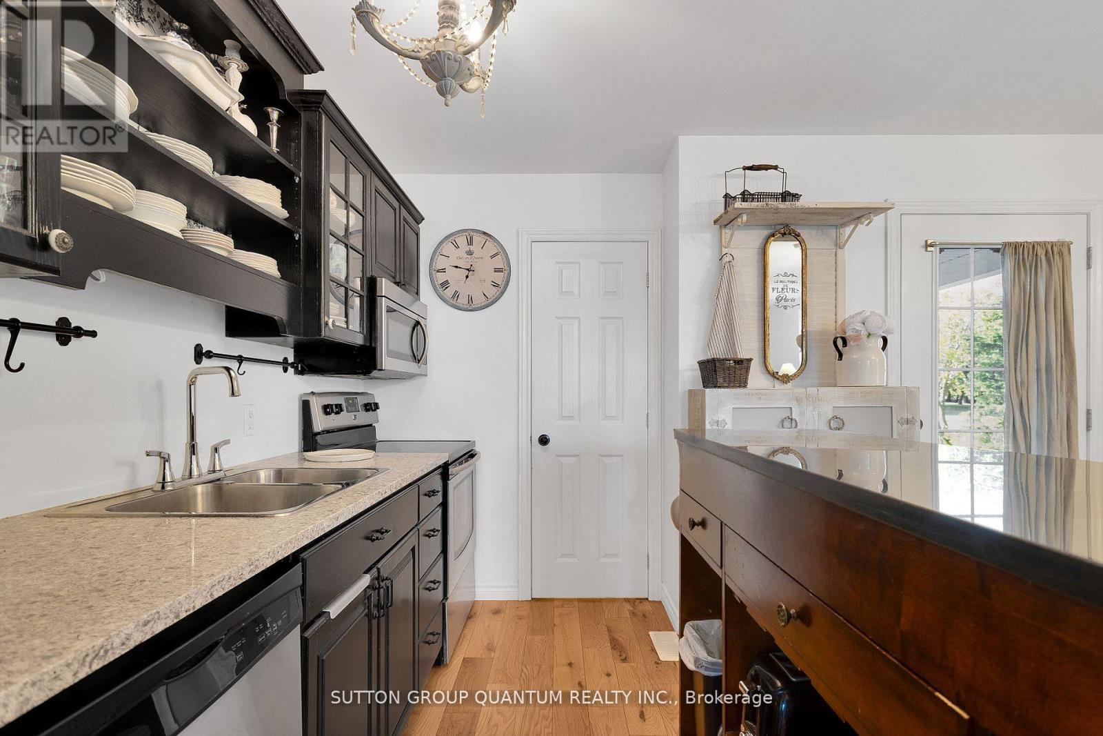 442 First Concession Road, Norfolk, Ontario  N0E 1M0 - Photo 24 - X12810626