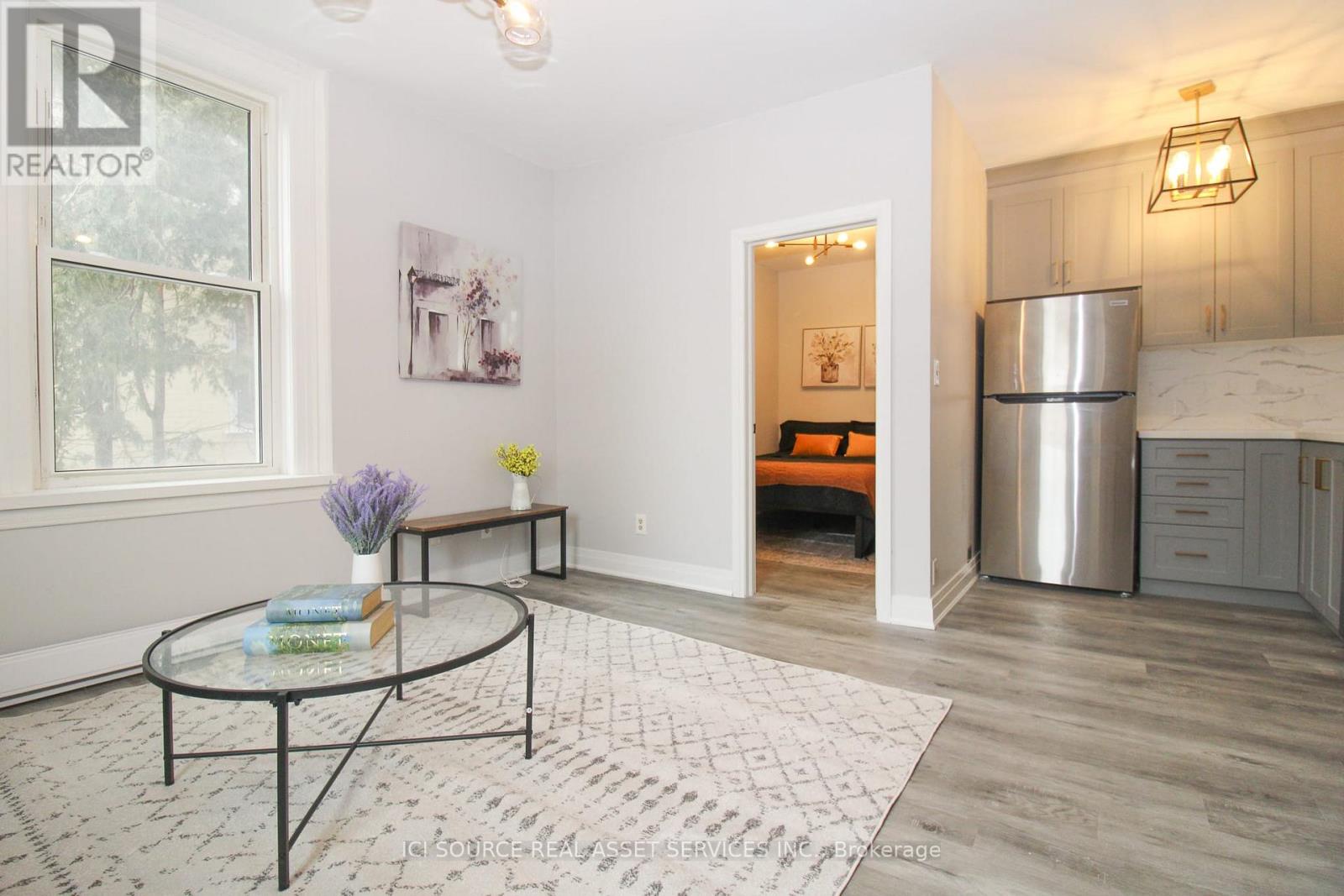 1 - 291 Stewart Street, Peterborough, Ontario  K9J 3N2 - Photo 3 - X12810648