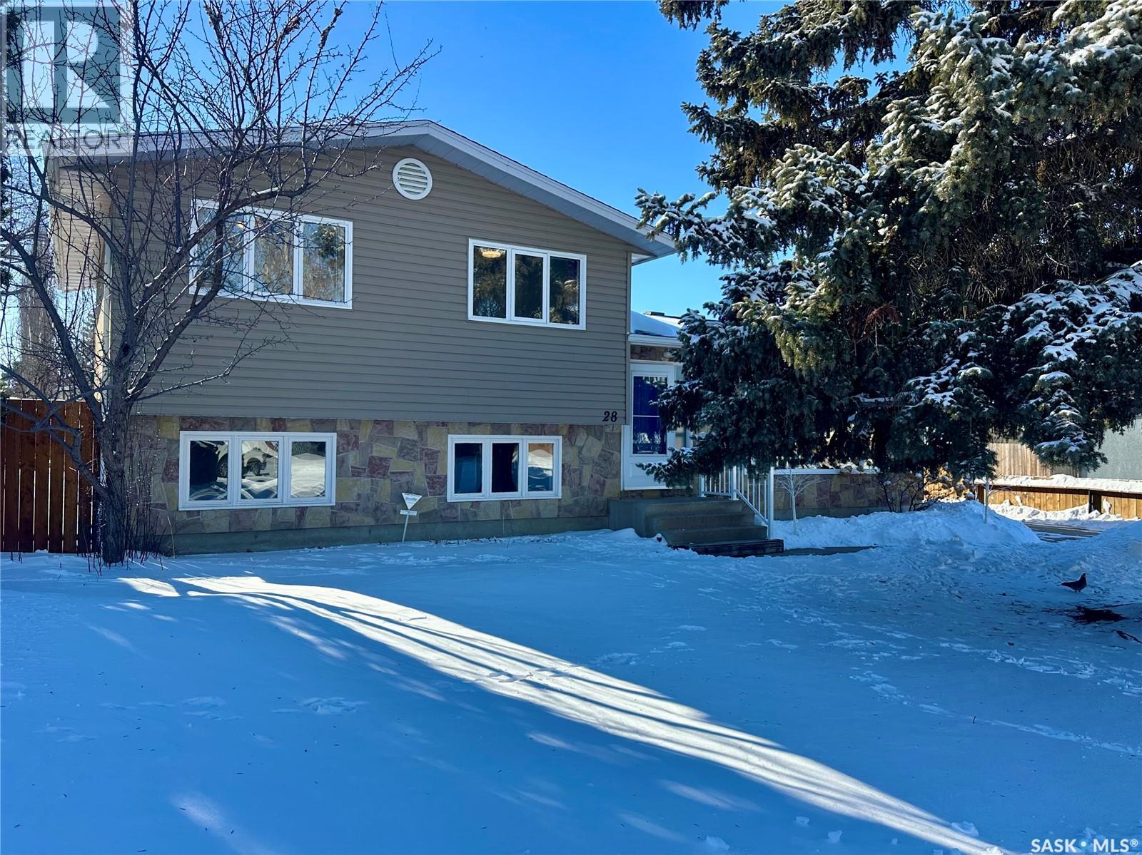 28 Malta CRESCENT, Saskatoon, Saskatchewan
