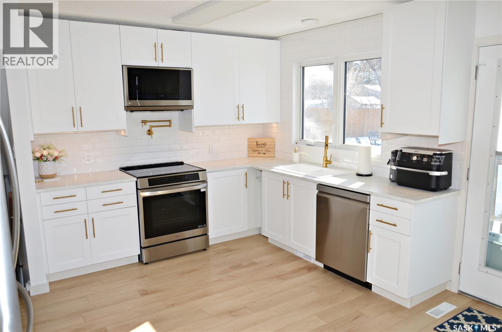 28 Malta Crescent, Saskatoon, Saskatchewan  S7L 3W1 - Photo 8 - SK028982