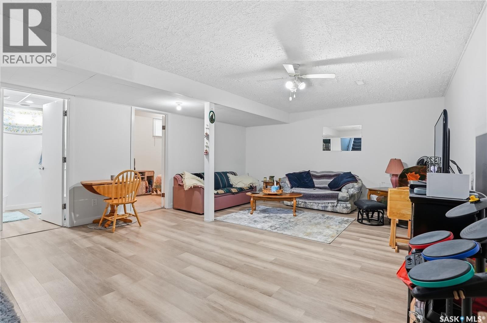 435 Miles Street, Asquith, Saskatchewan  S0K 0J0 - Photo 28 - SK028915