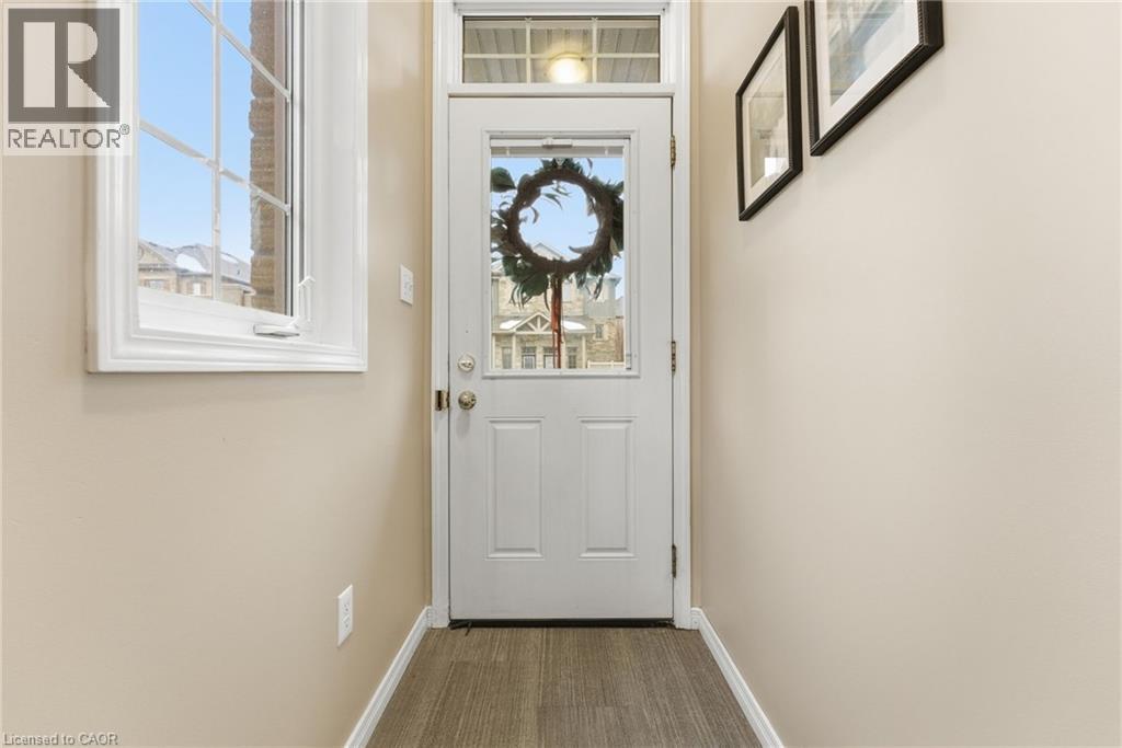 931 Glasgow Street Unit# 14d, Kitchener, Ontario  N2N 0B6 - Photo 3 - 40806845