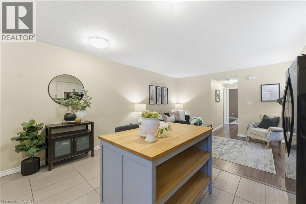 931 Glasgow Street Unit# 14d, Kitchener, Ontario  N2N 0B6 - Photo 7 - 40806845