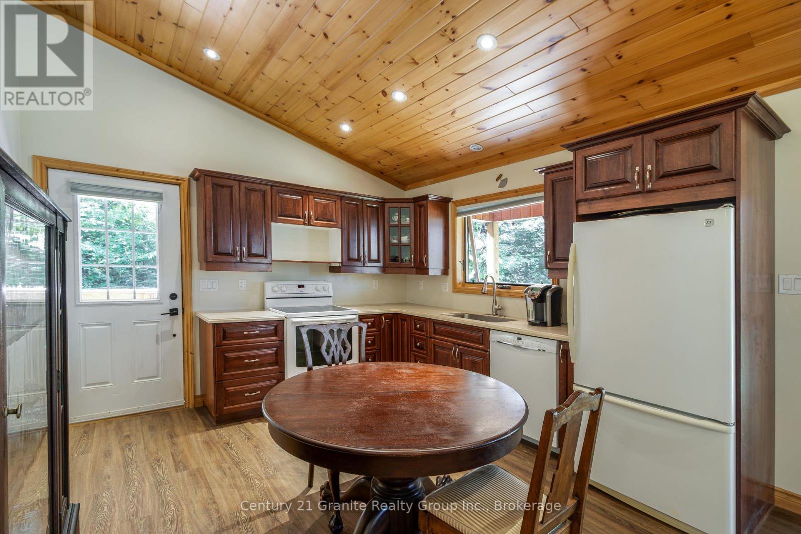 1219 Marathon Drive, Minden Hills (Minden), Ontario  K0M 2K0 - Photo 5 - X12810682