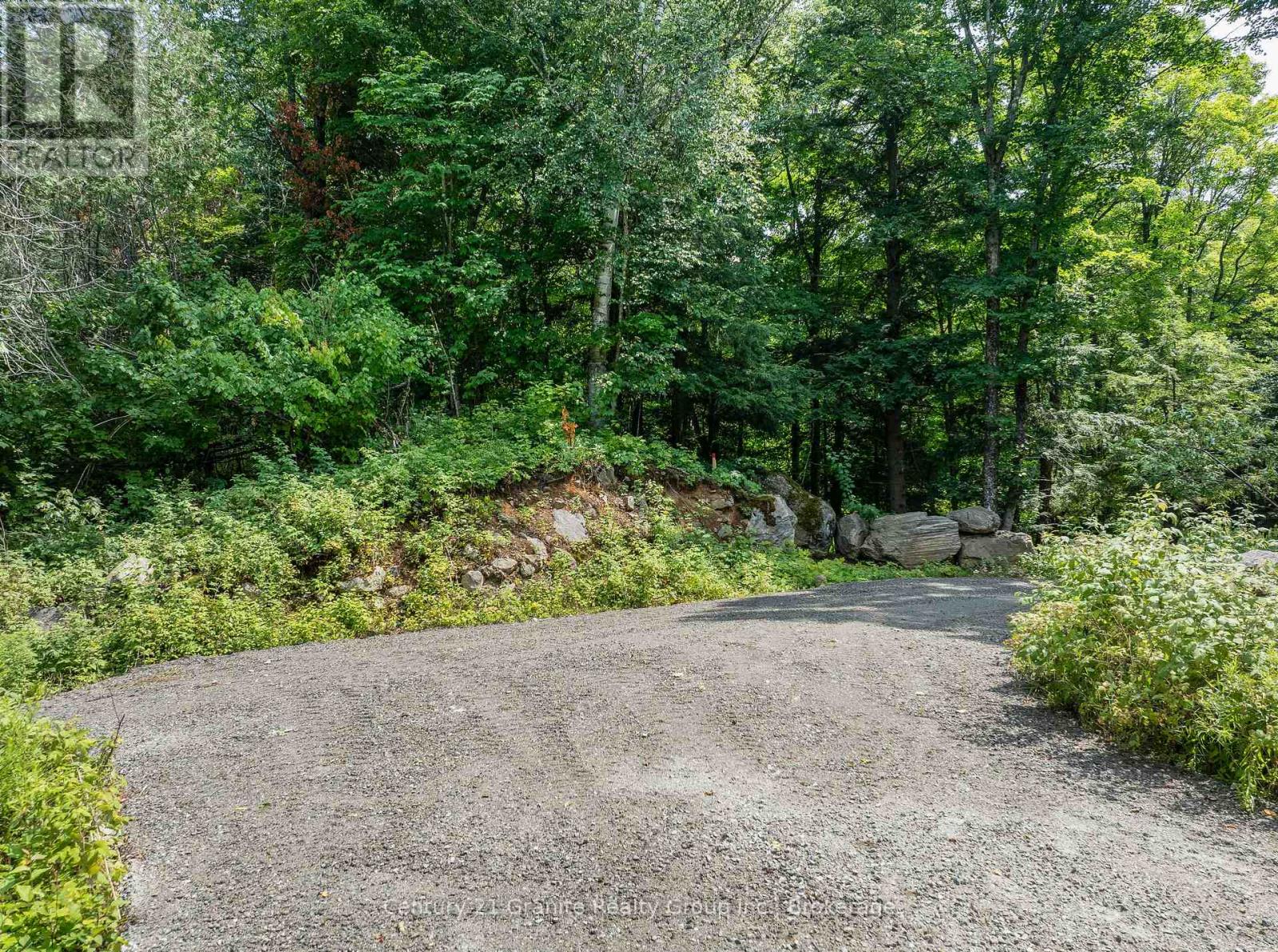 1059 Dunn Road, Dysart Et Al (Harburn), Ontario  K0M 1S0 - Photo 12 - X12810686