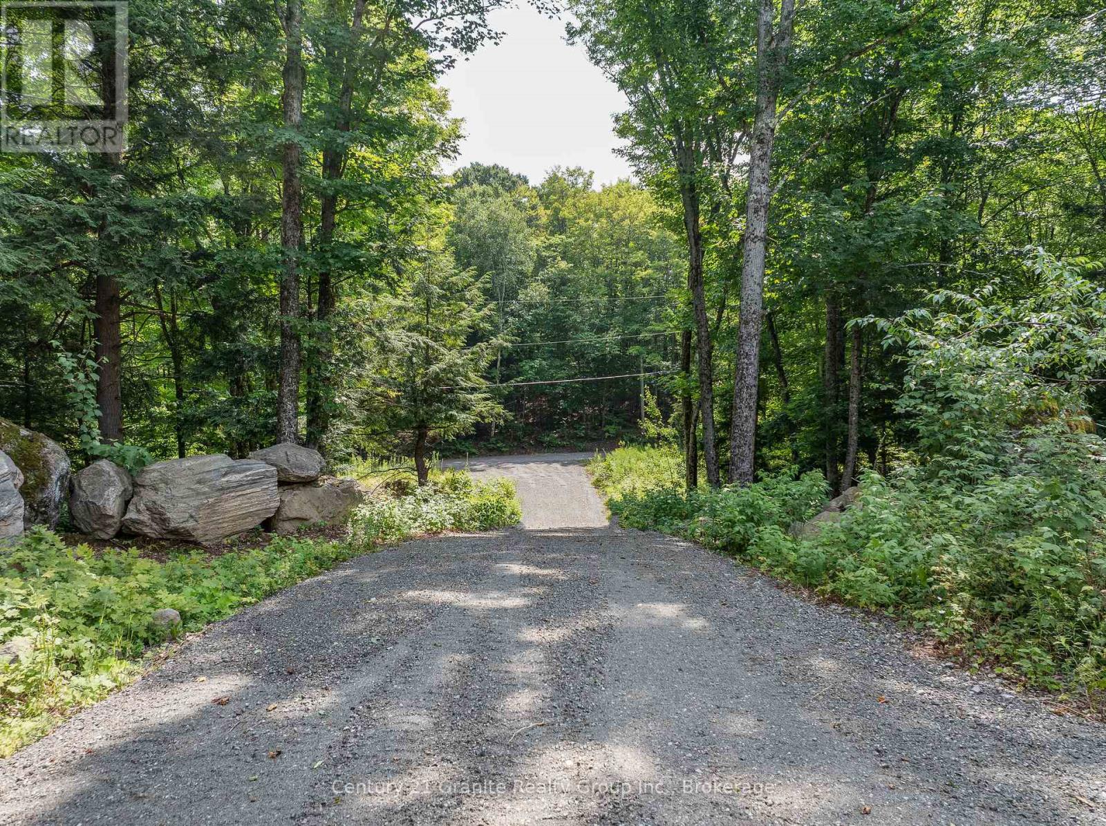 1059 Dunn Road, Dysart Et Al (Harburn), Ontario  K0M 1S0 - Photo 14 - X12810686