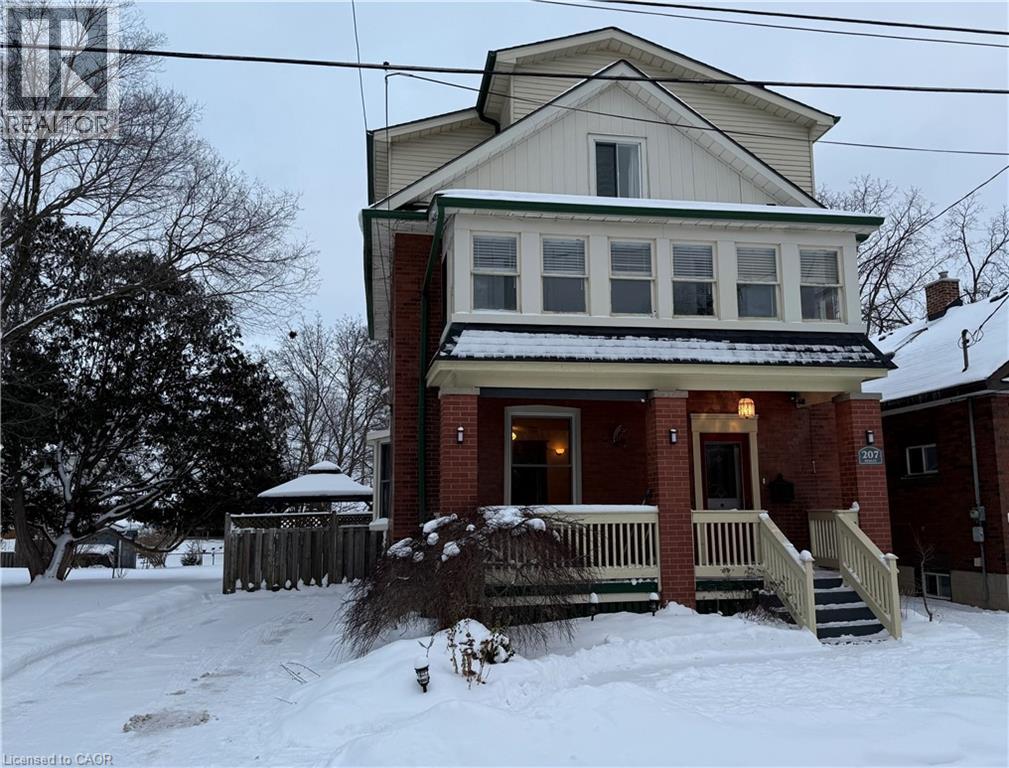 207 HEDLEY Street, Cambridge, Ontario