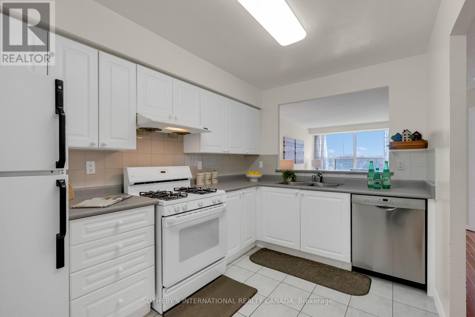 610 - 265 Ridley Boulevard, Toronto, Ontario  M5M 4N8 - Photo 20 - C12810696