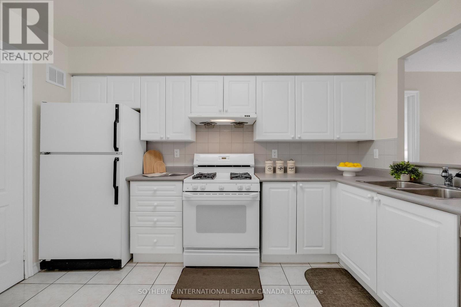 610 - 265 Ridley Boulevard, Toronto, Ontario  M5M 4N8 - Photo 21 - C12810696