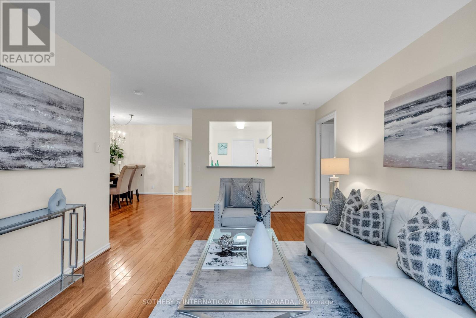 610 - 265 Ridley Boulevard, Toronto, Ontario  M5M 4N8 - Photo 7 - C12810696