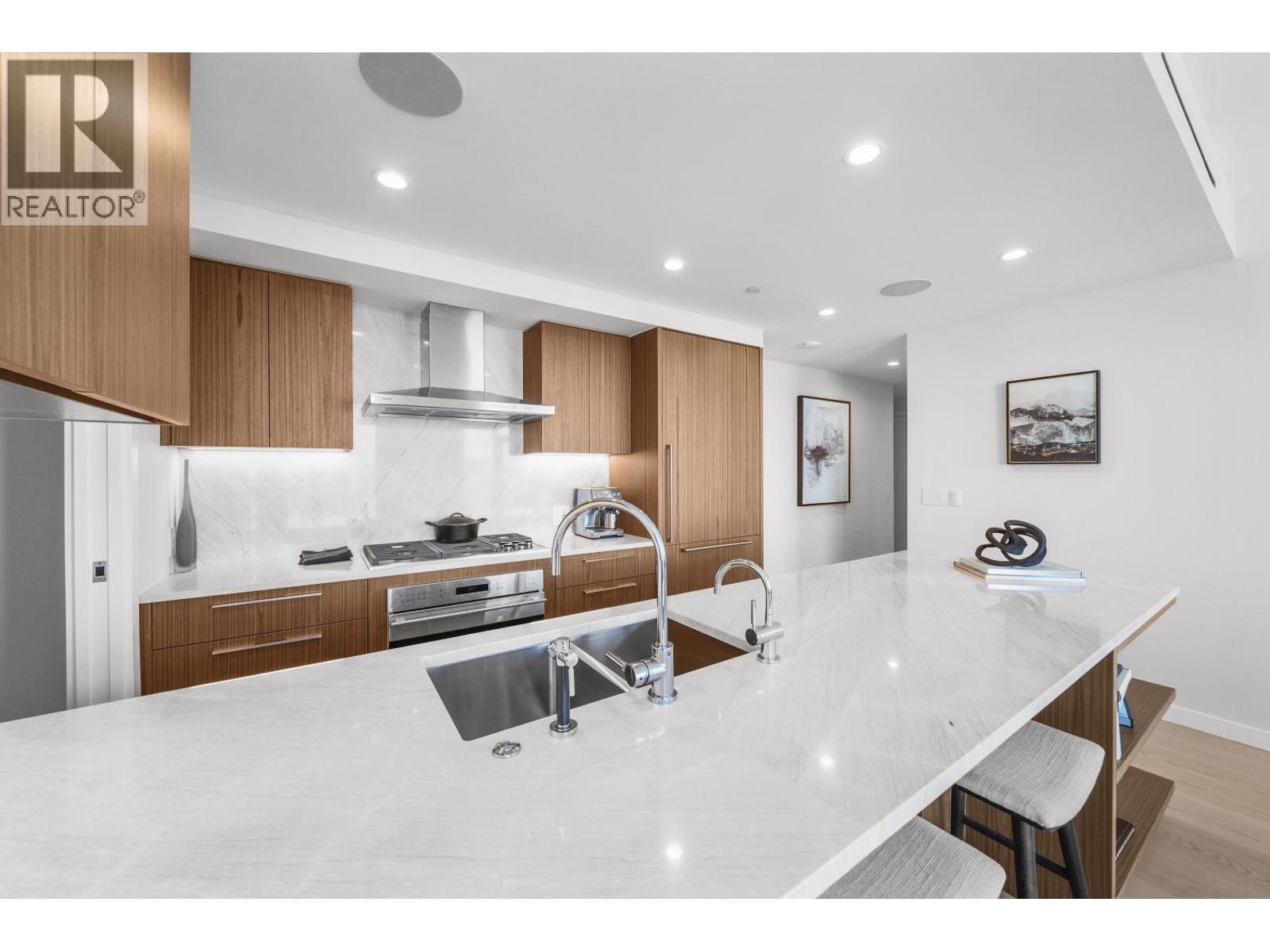 3405 1335 HOWE STREET, Vancouver, British Columbia