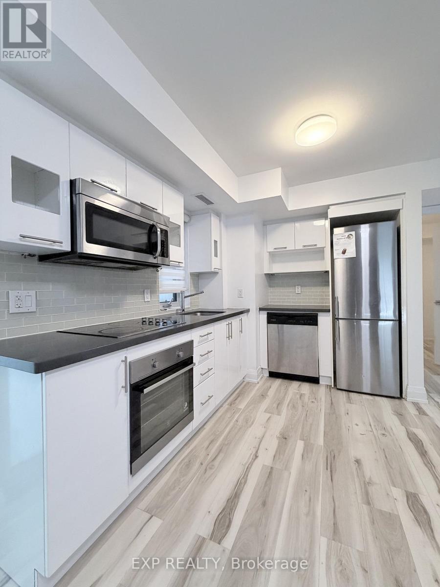 112-E - 555 Wilson Avenue, Toronto, Ontario  M3H 0C5 - Photo 3 - C12749886