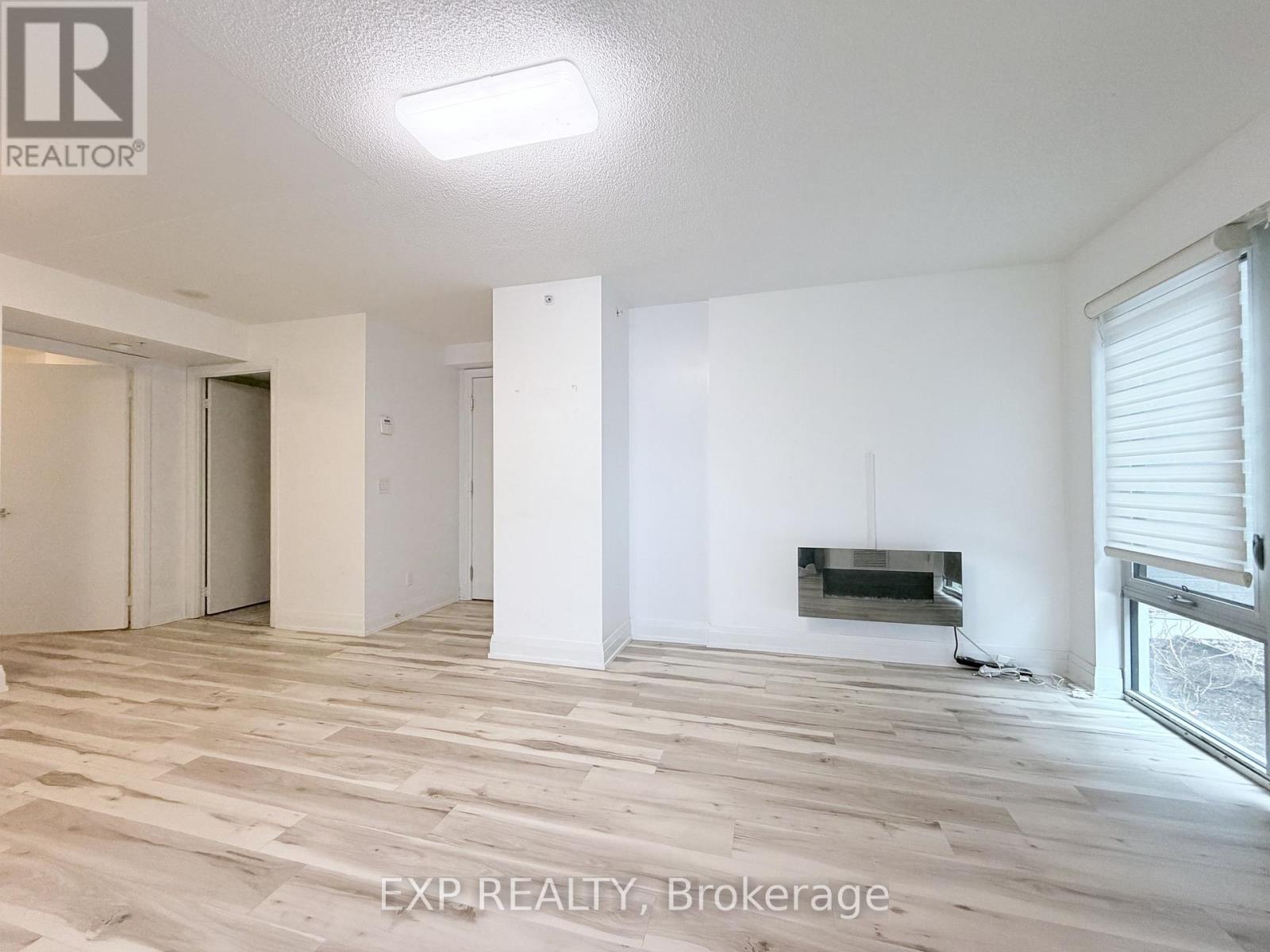 112-E - 555 Wilson Avenue, Toronto, Ontario  M3H 0C5 - Photo 10 - C12749886