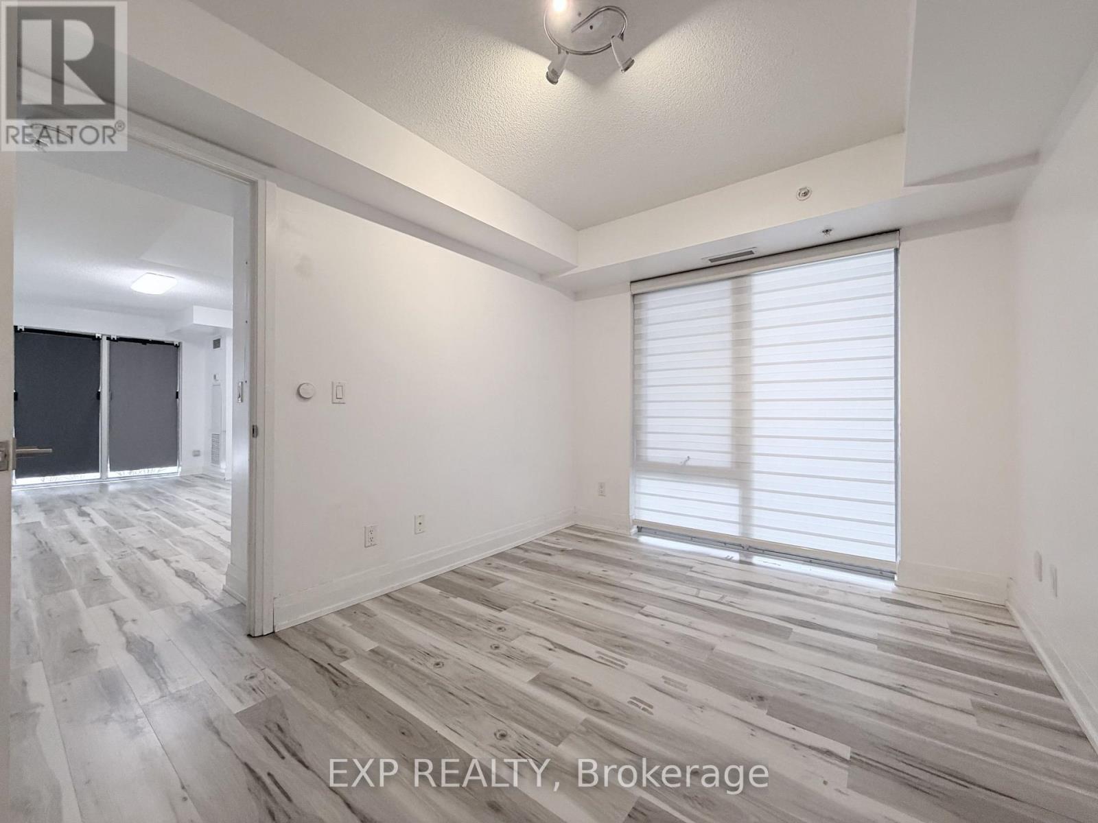 112-E - 555 Wilson Avenue, Toronto, Ontario  M3H 0C5 - Photo 6 - C12749886