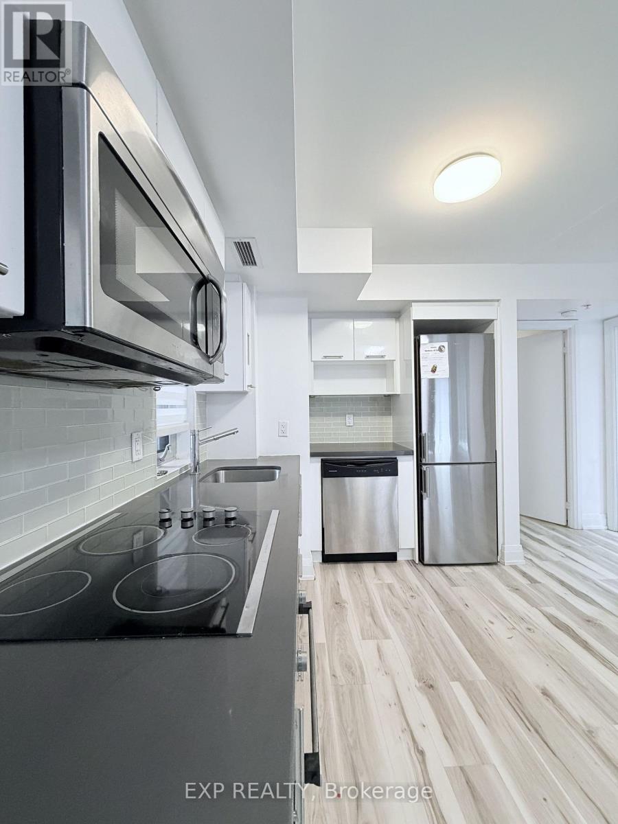 112-E - 555 Wilson Avenue, Toronto, Ontario  M3H 0C5 - Photo 4 - C12749886