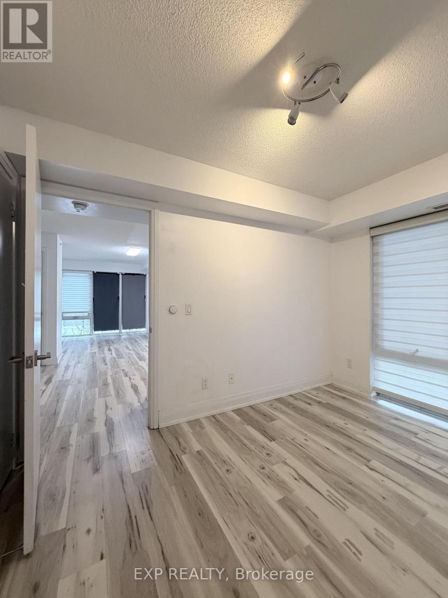 112-E - 555 Wilson Avenue, Toronto, Ontario  M3H 0C5 - Photo 7 - C12749886