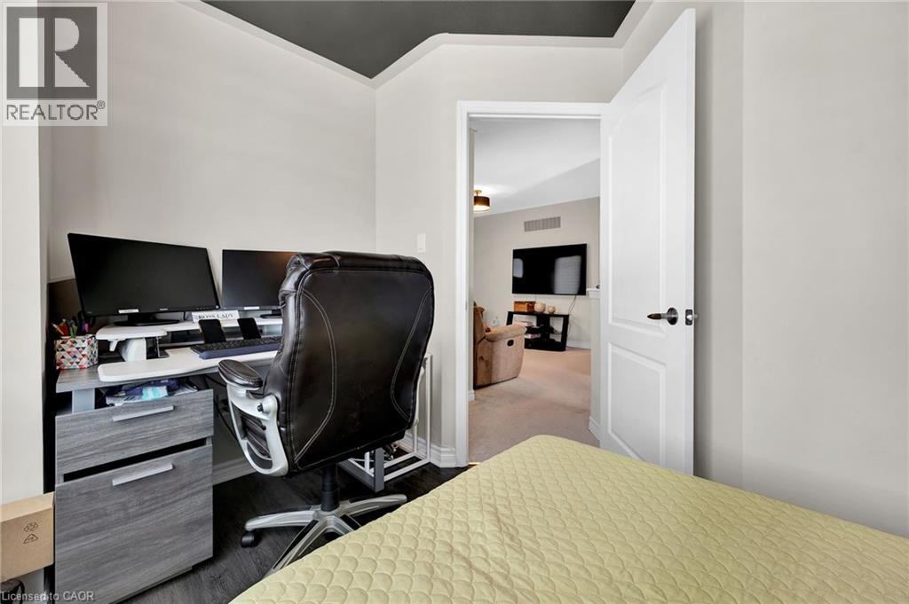 262 Grovehill Crescent, Kitchener, Ontario  N2R 1R4 - Photo 14 - 40805587