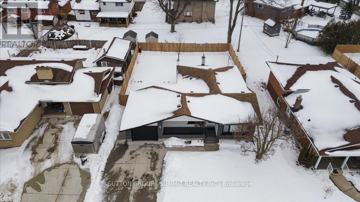 22 Oak Street, Welland, Ontario  L3C 2Z9 - Photo 5 - X12810672