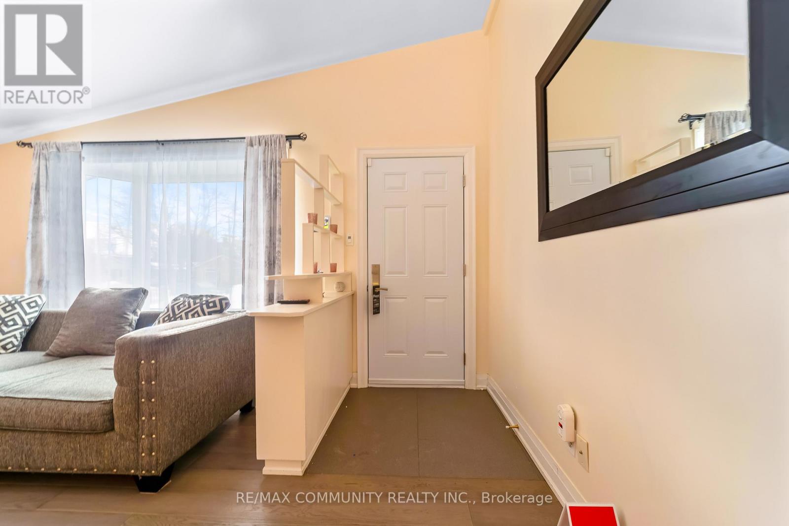 15 Ben Stanton Boulevard, Toronto, Ontario  M1H 1N6 - Photo 7 - E12810706