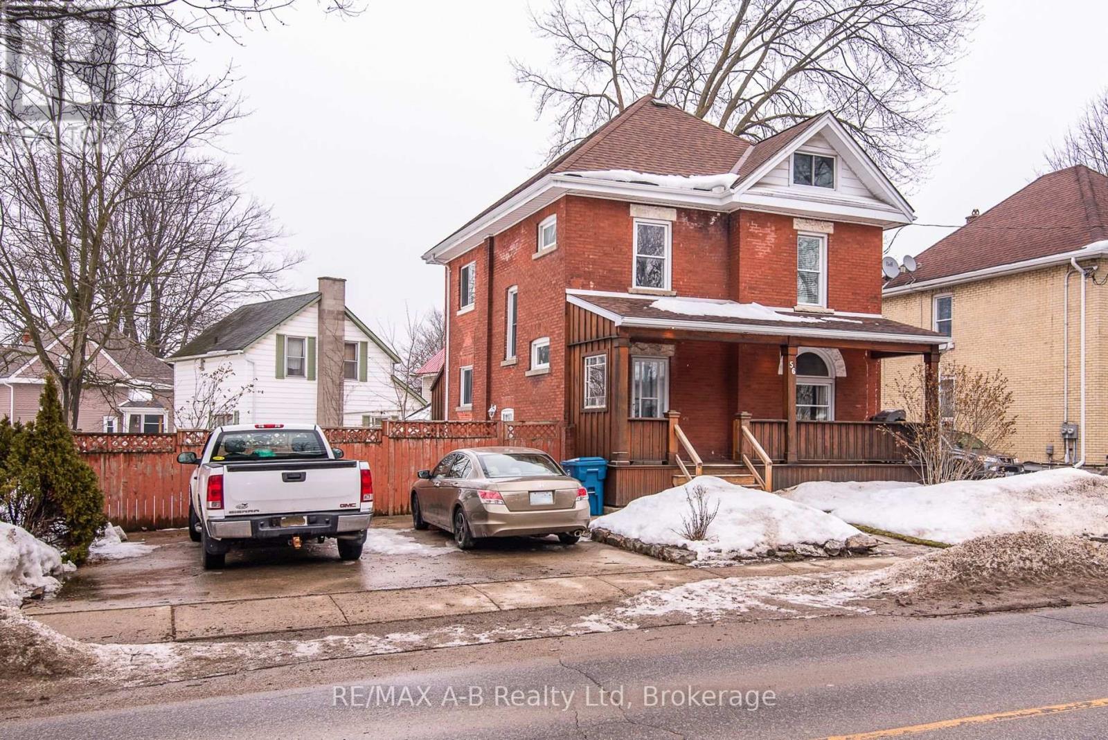 56 WEST GORE STREET, stratford, Ontario