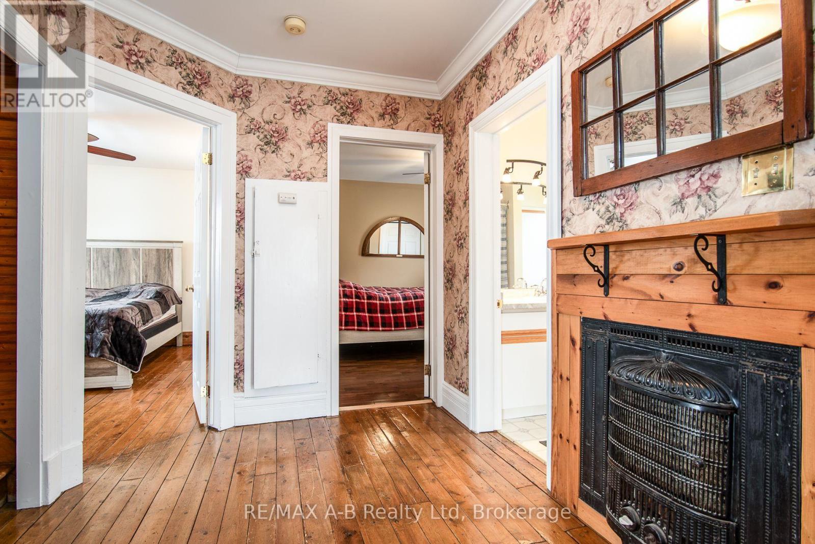 56 West Gore Street, Stratford, Ontario  N5A 1J8 - Photo 32 - X12810728