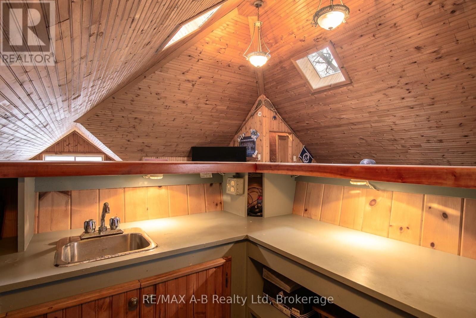 56 West Gore Street, Stratford, Ontario  N5A 1J8 - Photo 42 - X12810728