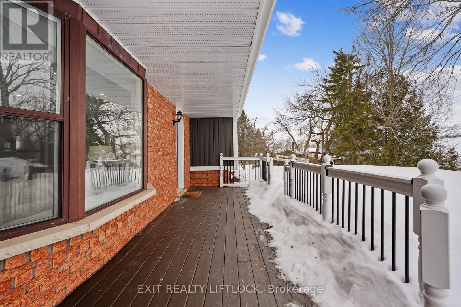 1018 Meadowview Road, Kawartha Lakes, Ontario  K0L 2W0 - Photo 3 - X12810800