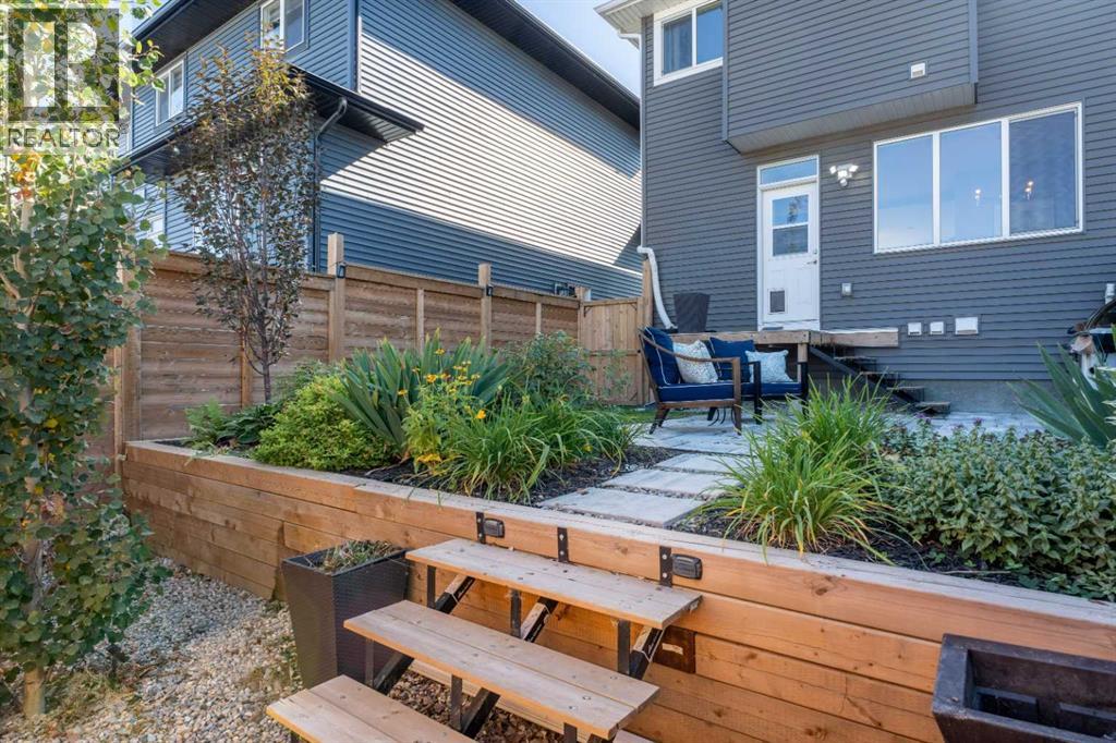 332 Lawthorn Way Se, Airdrie, Alberta  T4A 3M7 - Photo 31 - A2287750