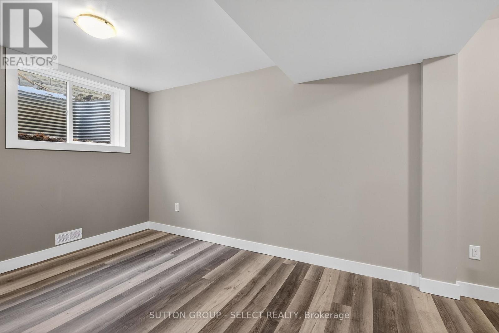 45 Upper Avenue, London North, Ontario  N6H 2L5 - Photo 24 - X12810752