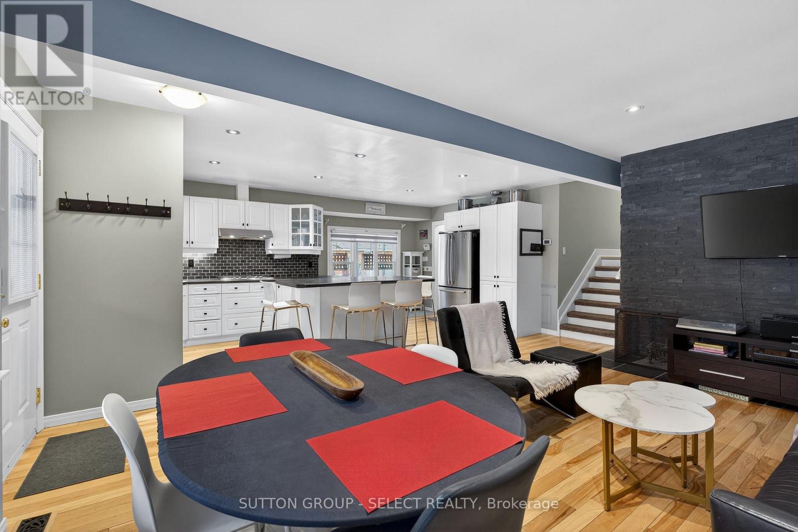 45 Upper Avenue, London North, Ontario  N6H 2L5 - Photo 8 - X12810752