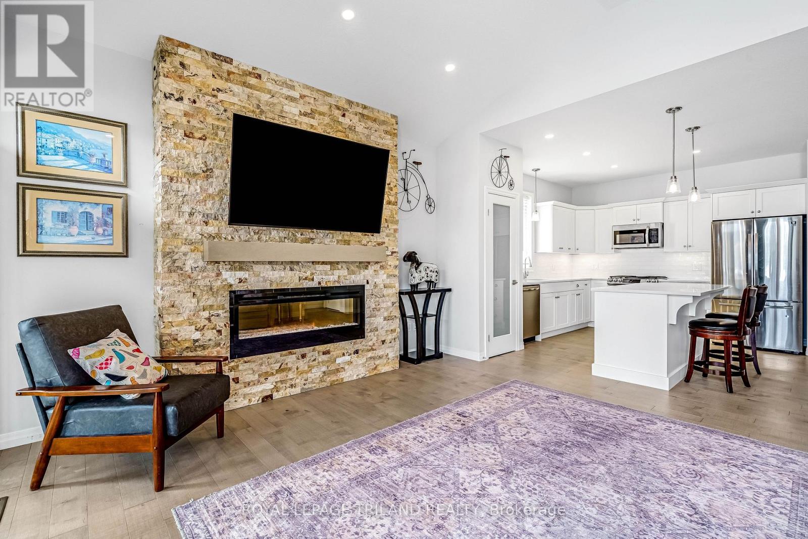 52 Charter Creek Court, St. Thomas, Ontario  N5R 0L3 - Photo 16 - X12810788