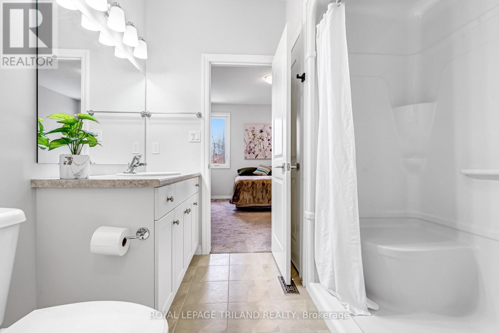 52 Charter Creek Court, St. Thomas, Ontario  N5R 0L3 - Photo 22 - X12810788