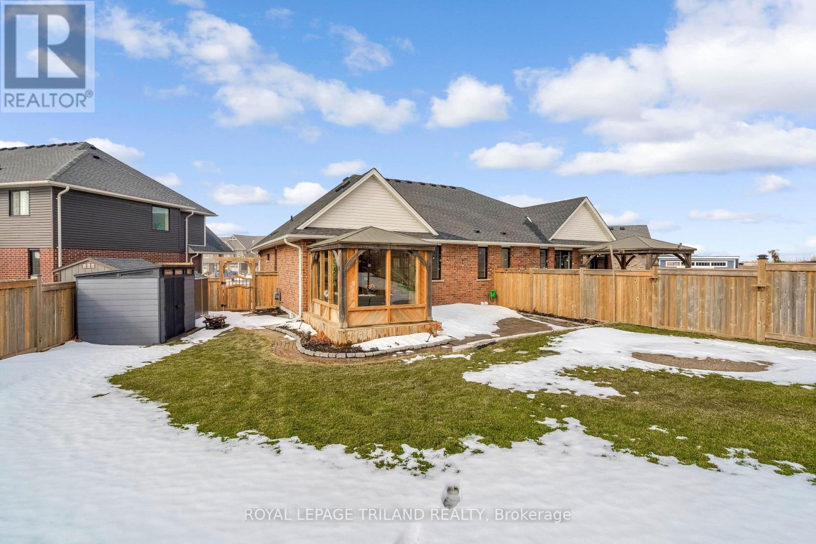 52 Charter Creek Court, St. Thomas, Ontario  N5R 0L3 - Photo 40 - X12810788